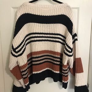 Soft striped sweater M/L